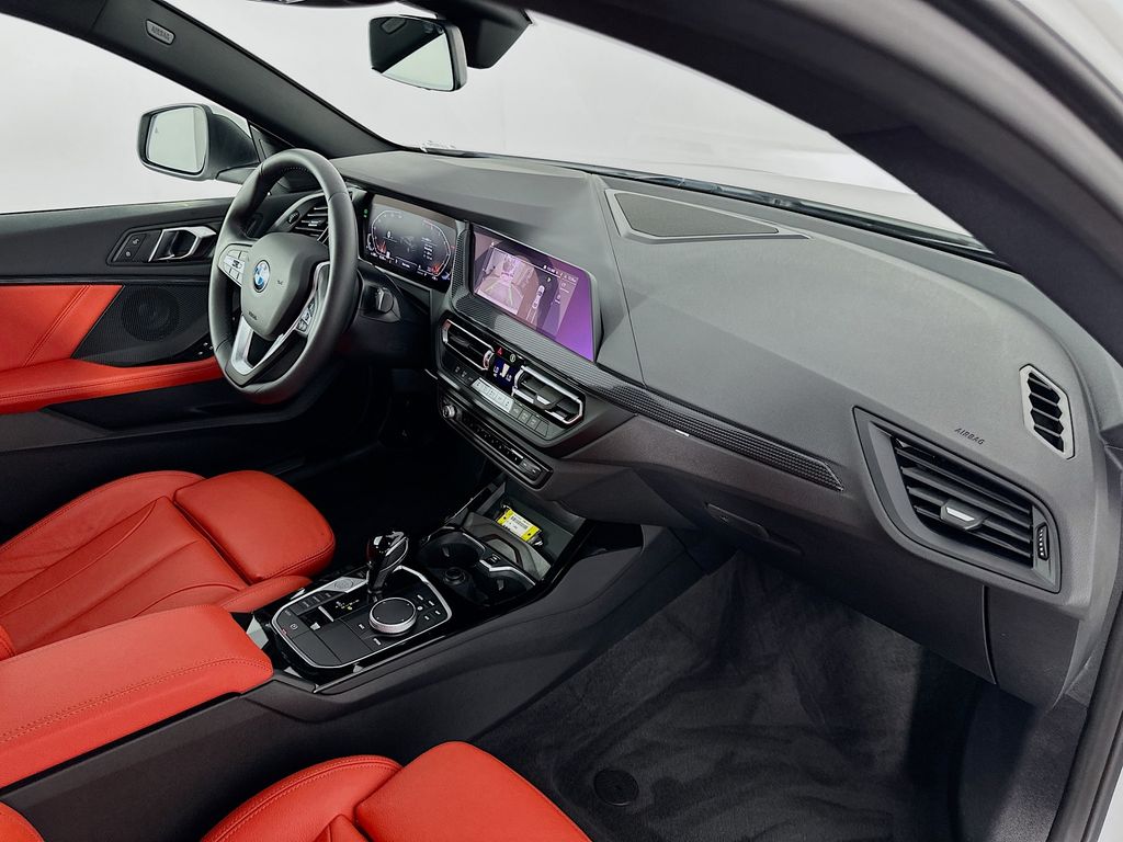 Thumbnail: 2024 BMW 2 Series - 29