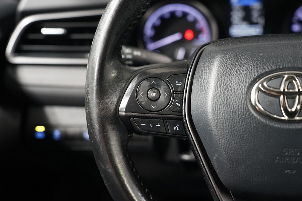 2022 Toyota Camry SE 14