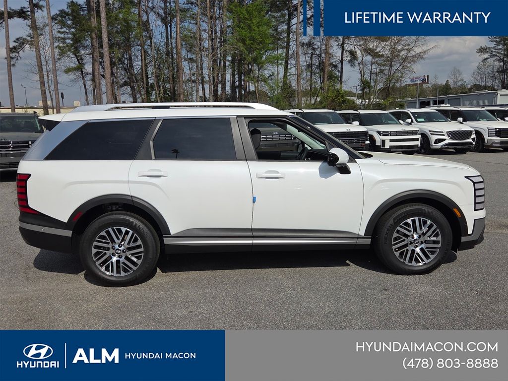 New 2026 White HYUNDAI SEL Premium image 8