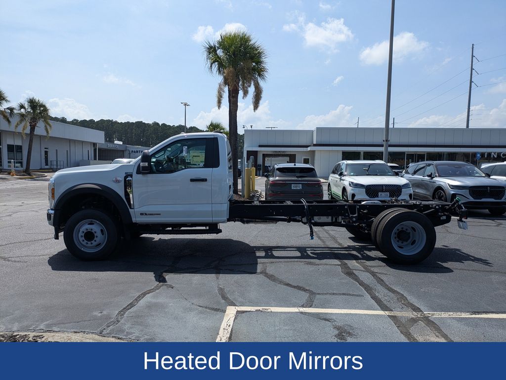 2025 Ford F-600 Chassis XL
