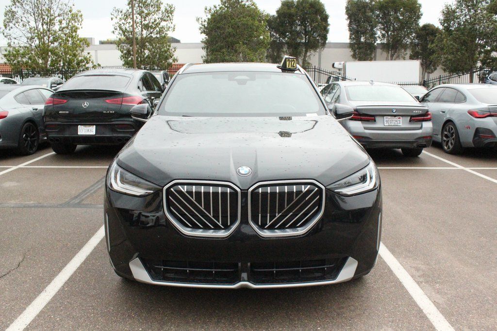 Thumbnail: 2025 BMW X3 - 3