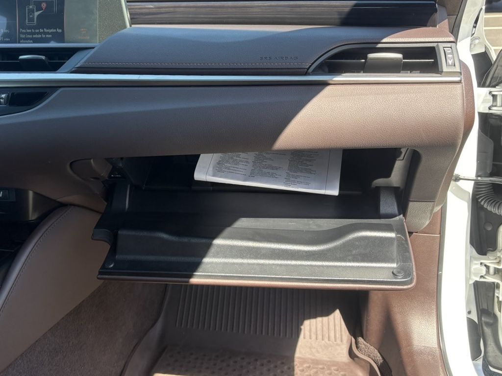 2020 Lexus ES 300h