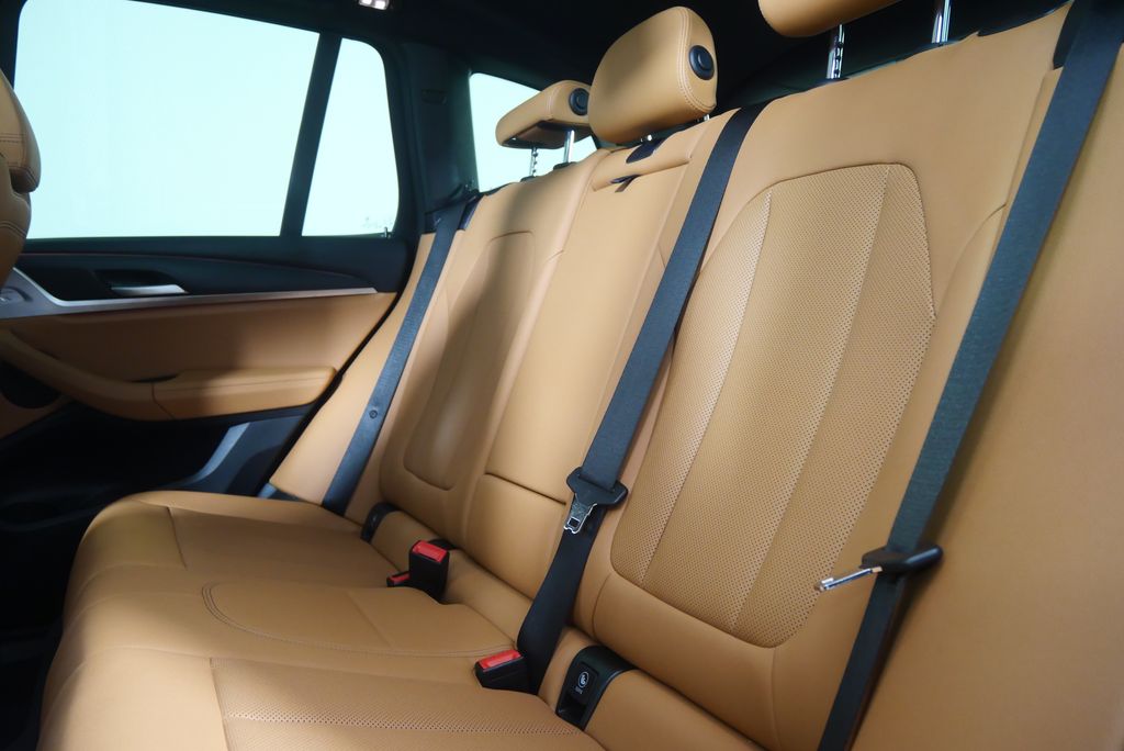 Thumbnail: 2024 BMW X3 - 15