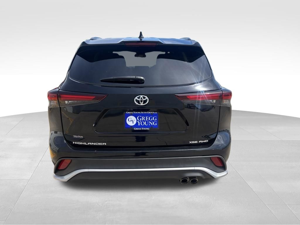Used 2025 Toyota Highlander SUV