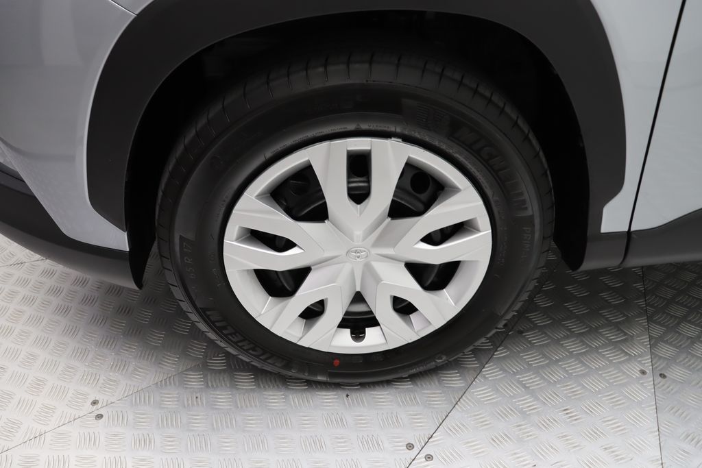 Thumbnail: 2026 Toyota Corolla Cross - 4