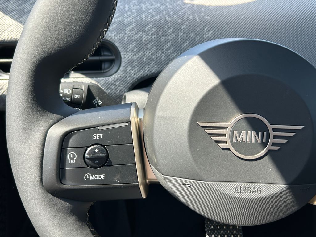 2025 MINI Cooper Hardtop 2 Door 19