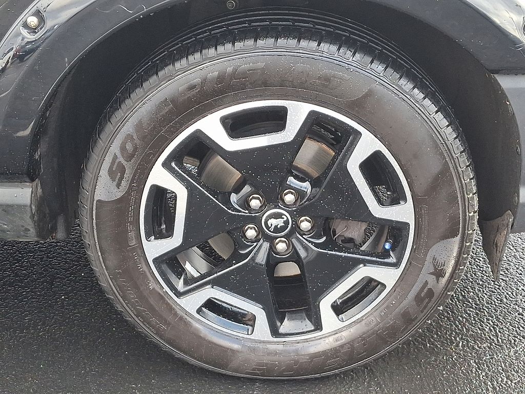 Thumbnail: 2021 Ford Bronco Sport - 8