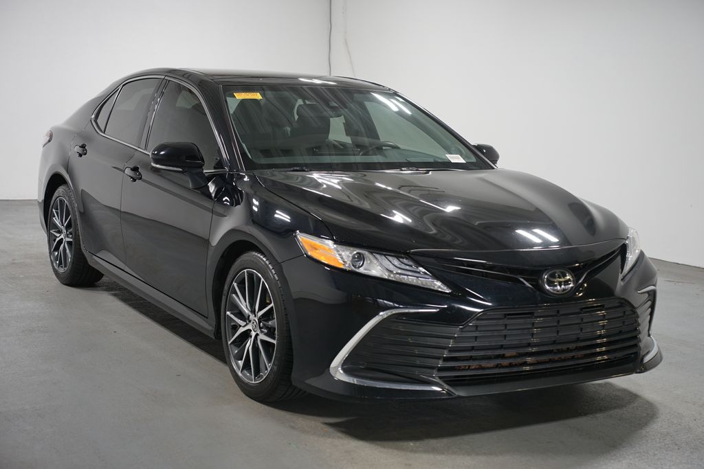 Thumbnail: 2024 Toyota Camry - 3