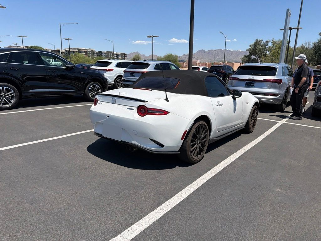 Thumbnail: 2024 Mazda MX-5 Miata - 5