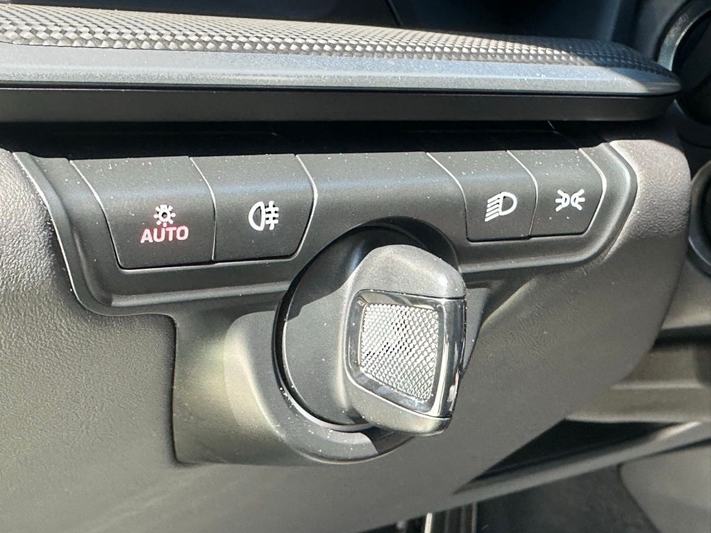 2023 Porsche 911 Carrera 4S 18