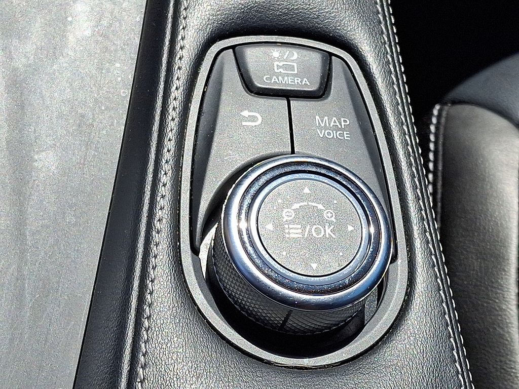 2019 INFINITI QX50 — photo 24