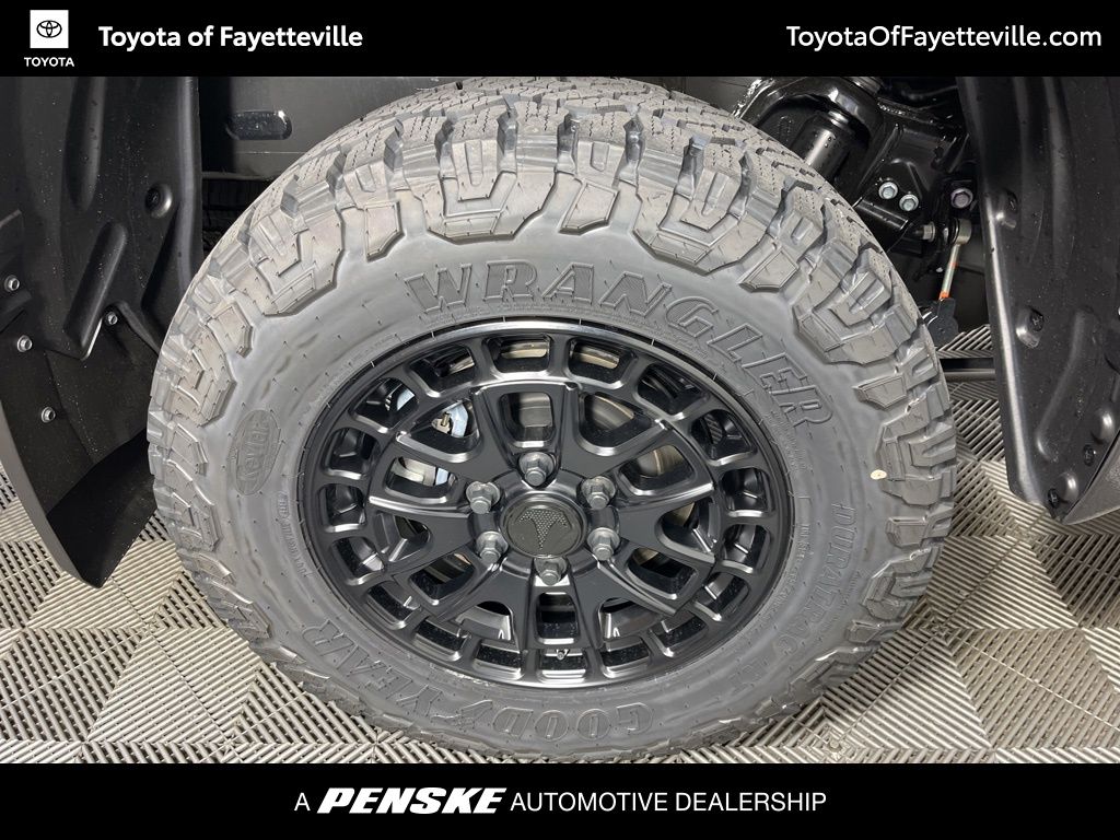 Thumbnail: 2025 Toyota Tundra - 31