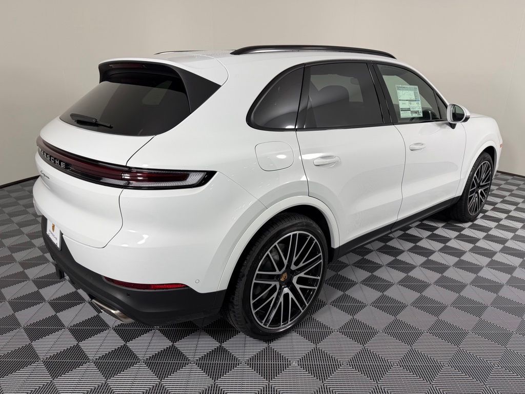 Thumbnail: 2026 Porsche Cayenne - 10