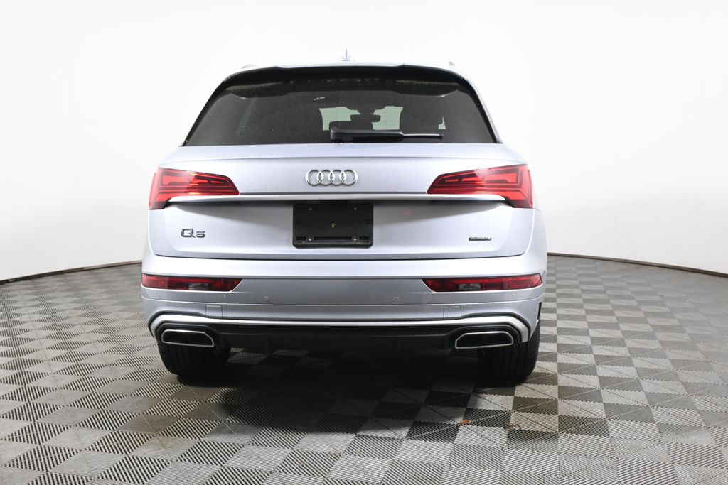 Thumbnail: 2023 Audi Q5 - 6