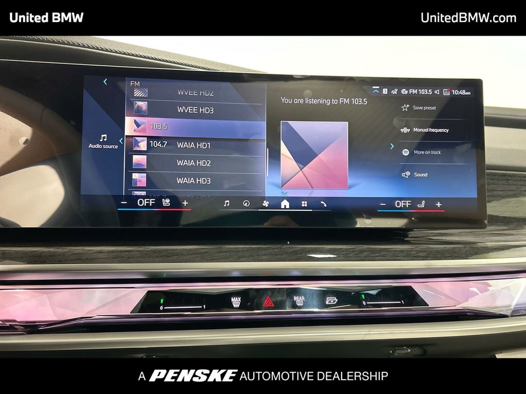 Thumbnail: 2025 BMW 7 Series - 16