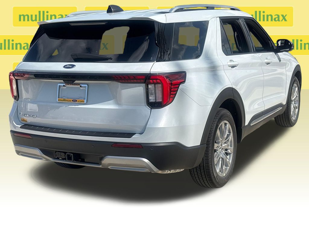 New 2026 White Ford Platinum image 4