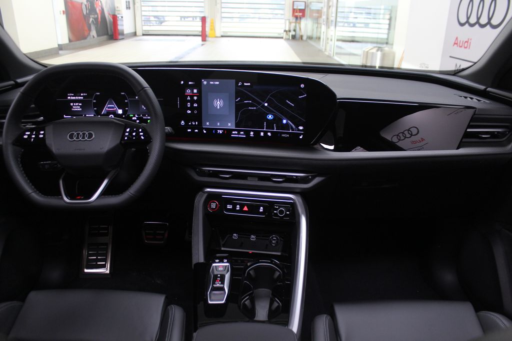 Thumbnail: 2025 Audi SQ5 - 11