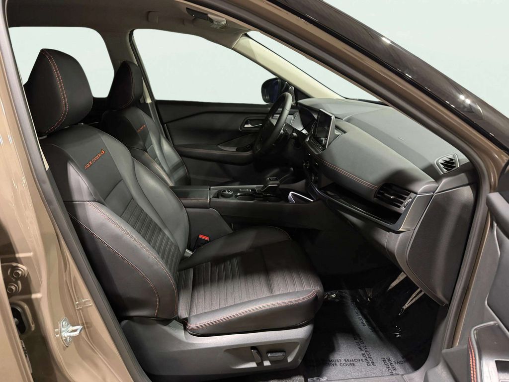 Used 2026 Beige/tan Nissan Rock Creek image 24