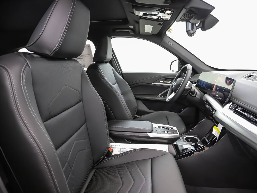 Thumbnail: 2026 BMW X1 - 31