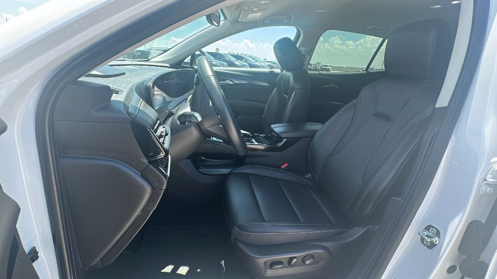2024 Buick Envision Preferred White at Wharton Chevrolet GMC