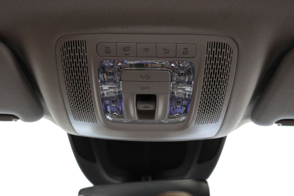 Thumbnail: 2026 Mercedes-Benz GLE - 16