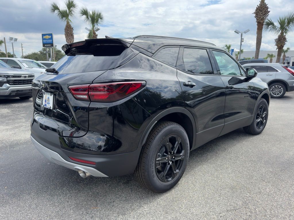 2025 Chevrolet Blazer LT 8