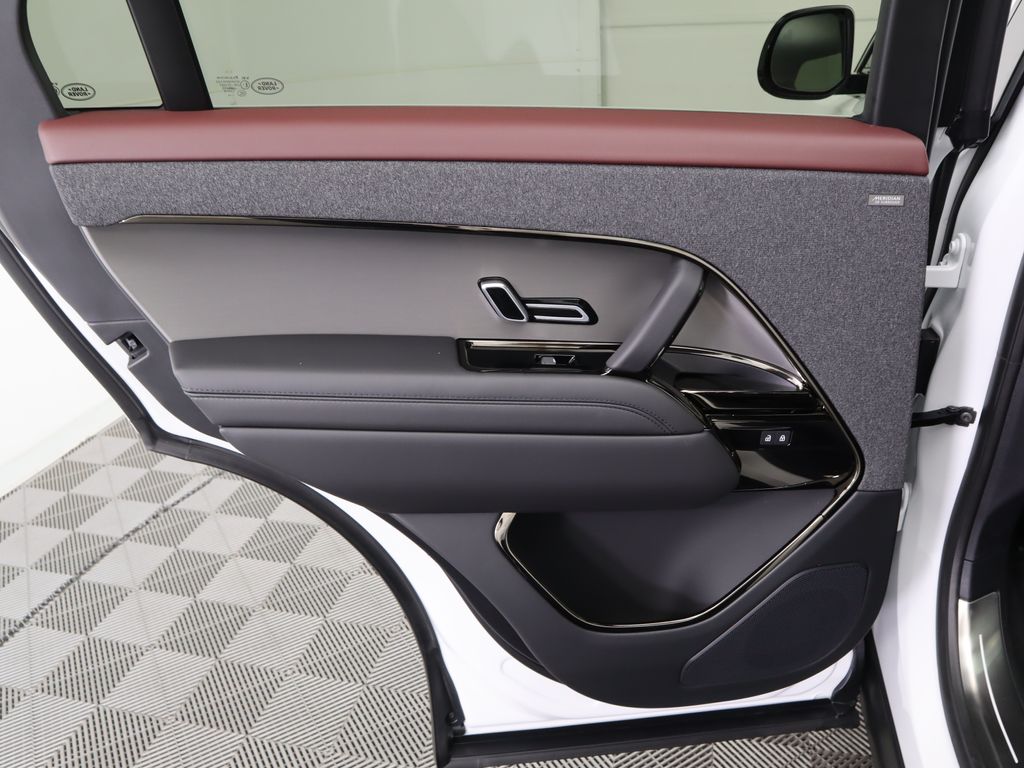 2025 Land Rover Range Rover Sport Dynamic 28