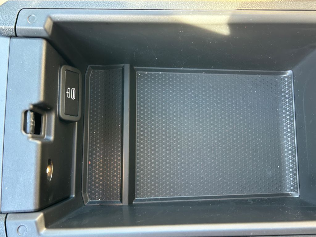 2024 BMW 2 Series 230i 29