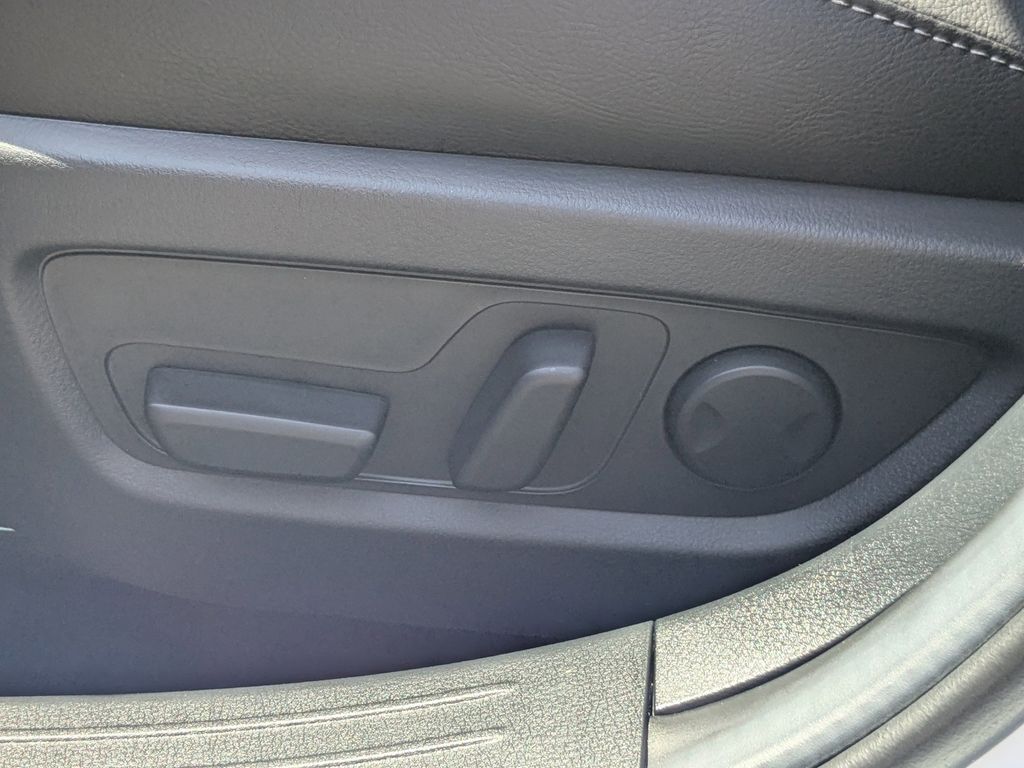 2025 Mazda CX-50 Hybrid Preferred