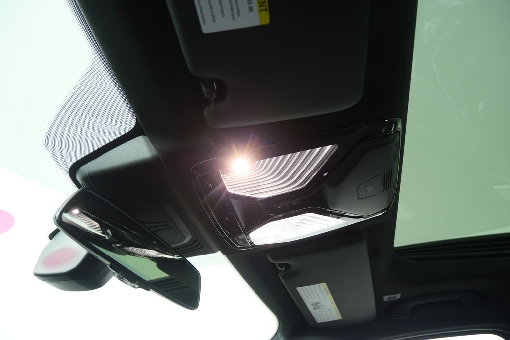 Thumbnail: 2025 BMW 3 Series - 20