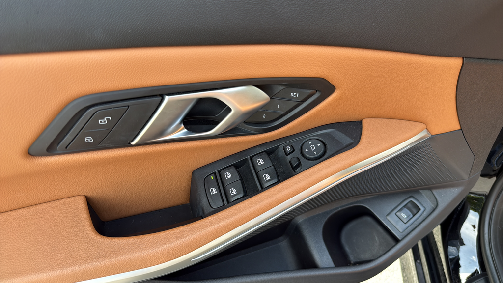 2024 BMW 3 Series 330i xDrive - 10