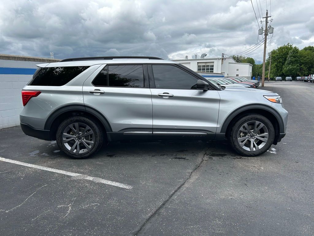 2021 Ford Explorer XLT 6