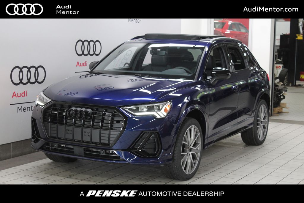 Thumbnail: 2025 Audi Q3 - 1