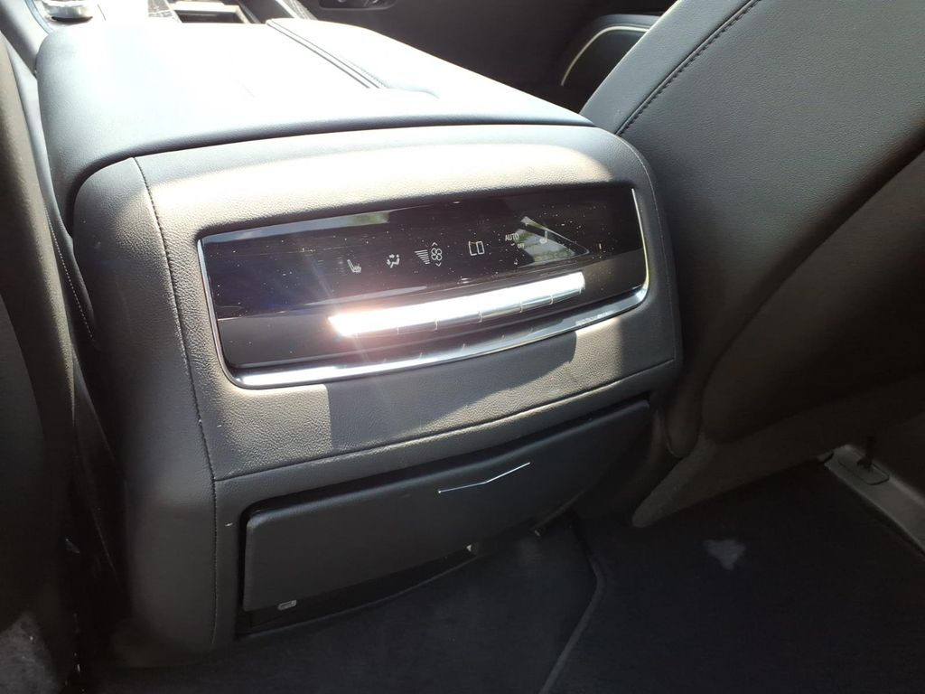 CadillacEscalade24
