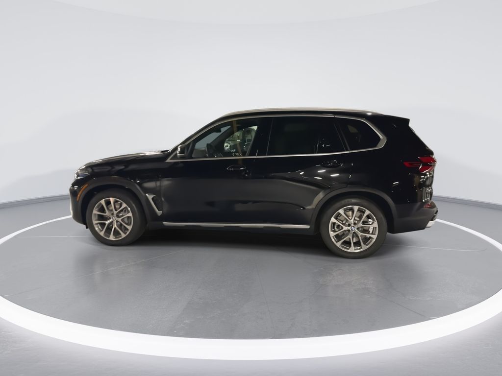 Thumbnail: 2026 BMW X5 - 5