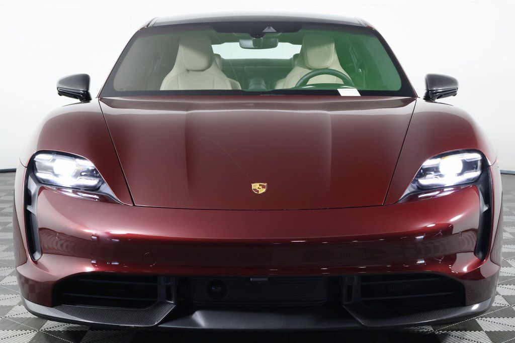 Thumbnail: 2021 Porsche Taycan - 2