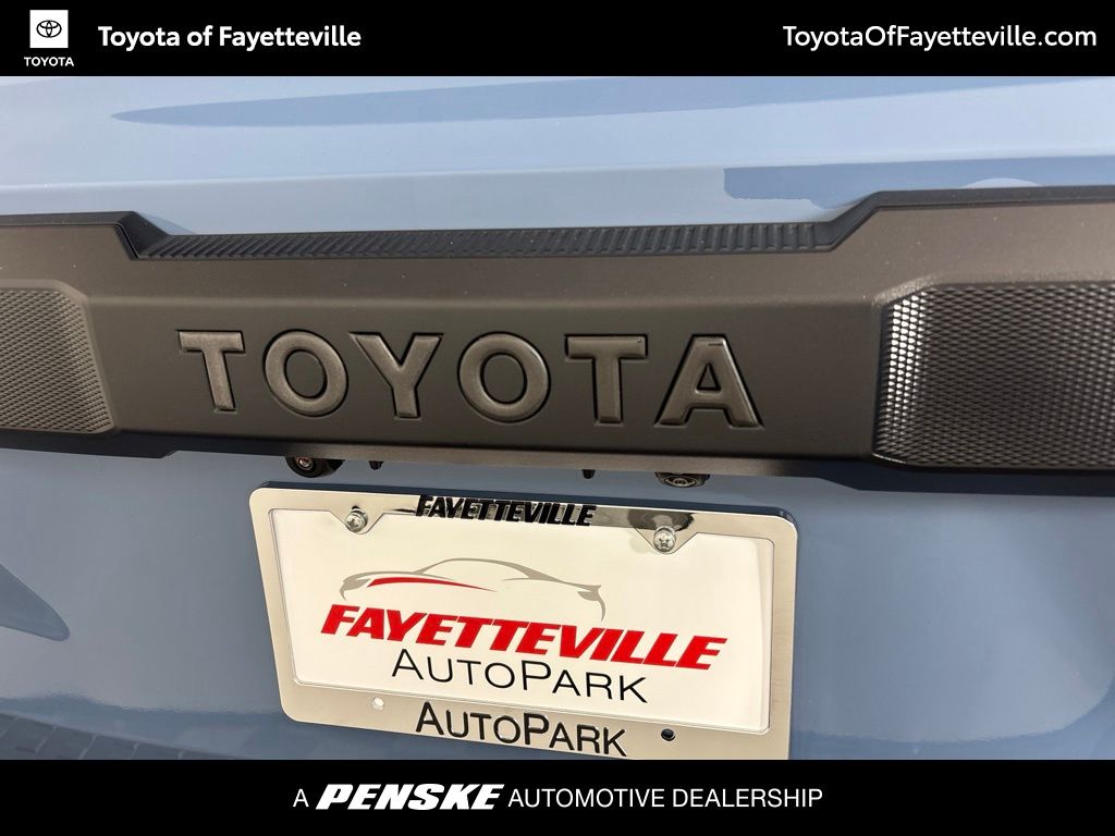 Thumbnail: 2025 Toyota 4Runner - 21