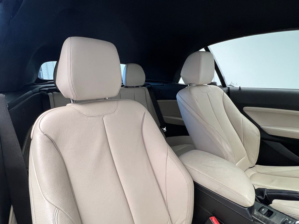 Thumbnail: 2015 BMW 2 Series - 11