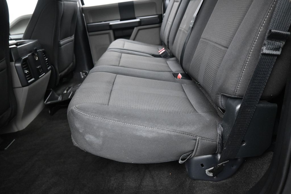 Used 2019 Ingot Silver Ford XL image 30
