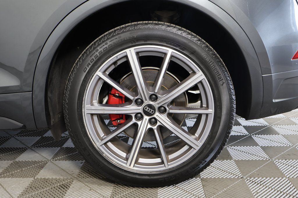 Thumbnail: 2024 Audi Q5 - 16