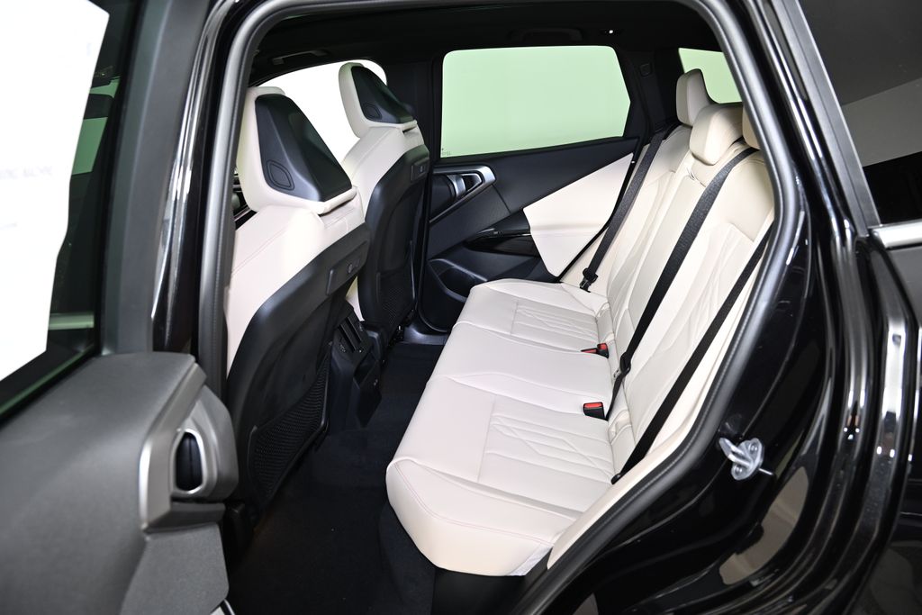 Thumbnail: 2026 BMW X3 - 24