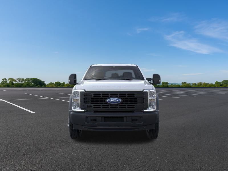 New 2025 Ford Super Duty F-550 Chassis Regular Cab (DRW) 169" Wheelbase XL