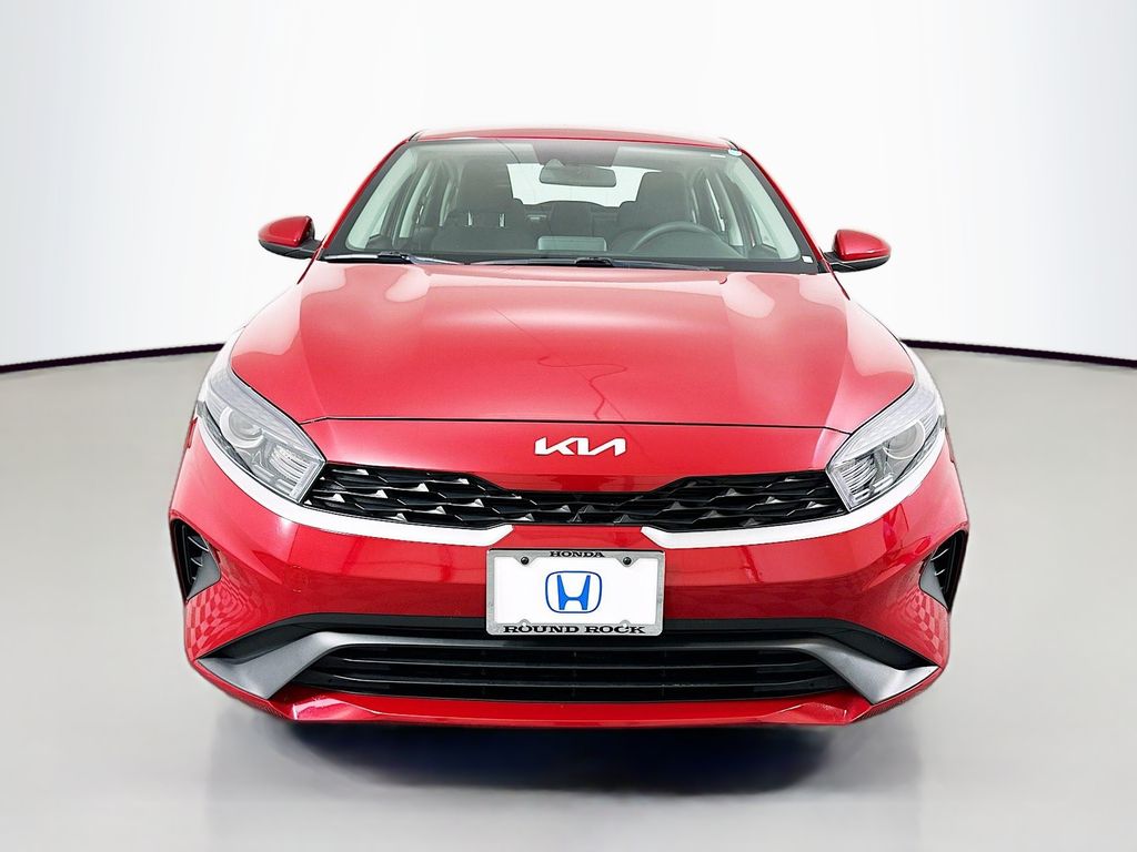 Thumbnail: 2022 Kia Forte - 2