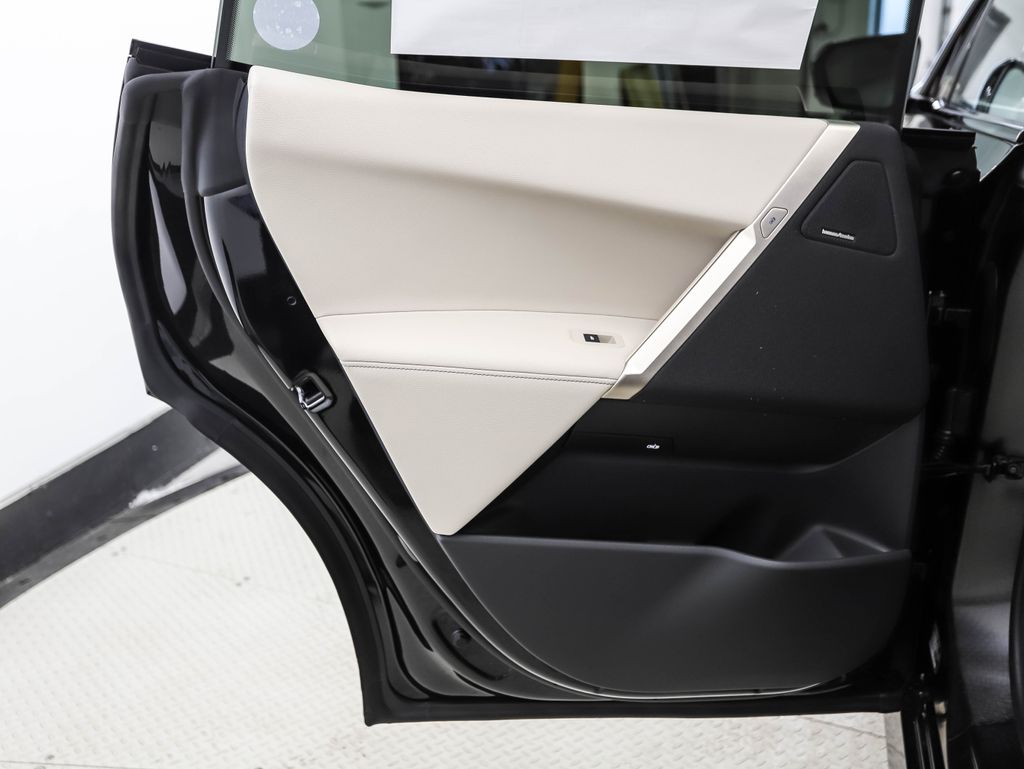 Thumbnail: 2026 BMW iX - 20