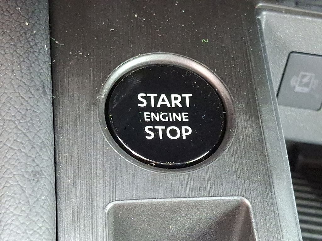 2026 Nissan Kicks — photo 15