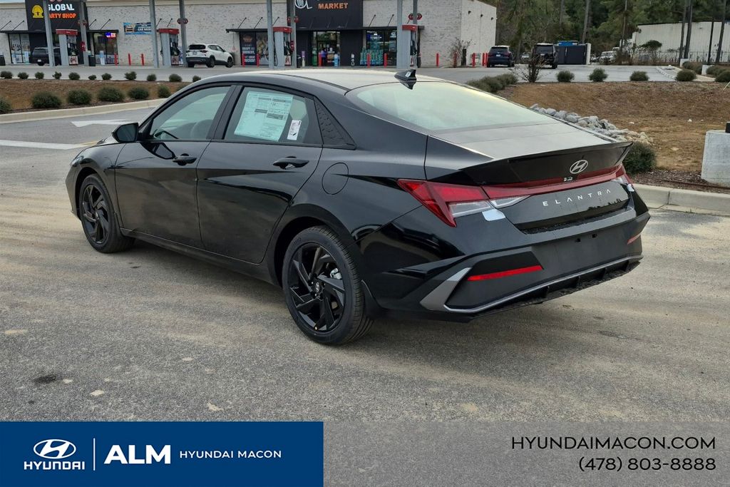 New 2026 Black HYUNDAI SEL Sport Plus image 11