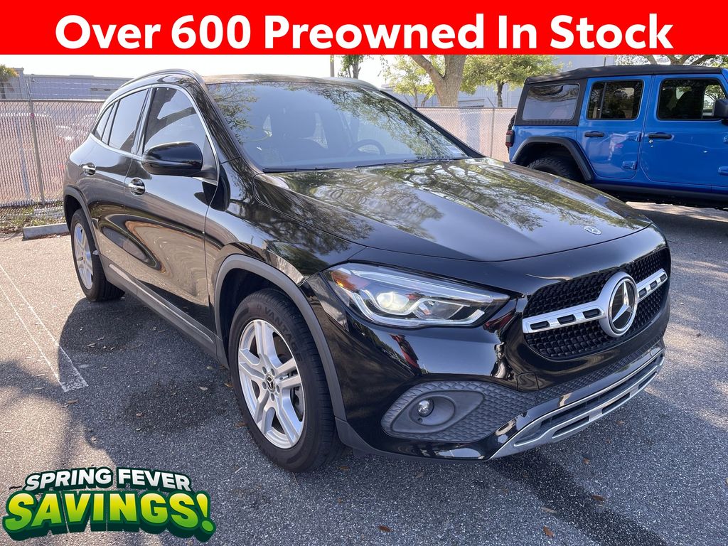 Black 2021 Mercedes-Benz GLA 250 FWD SUV / Crossover Front-Wheel Drive 8-Speed Dual Clutch