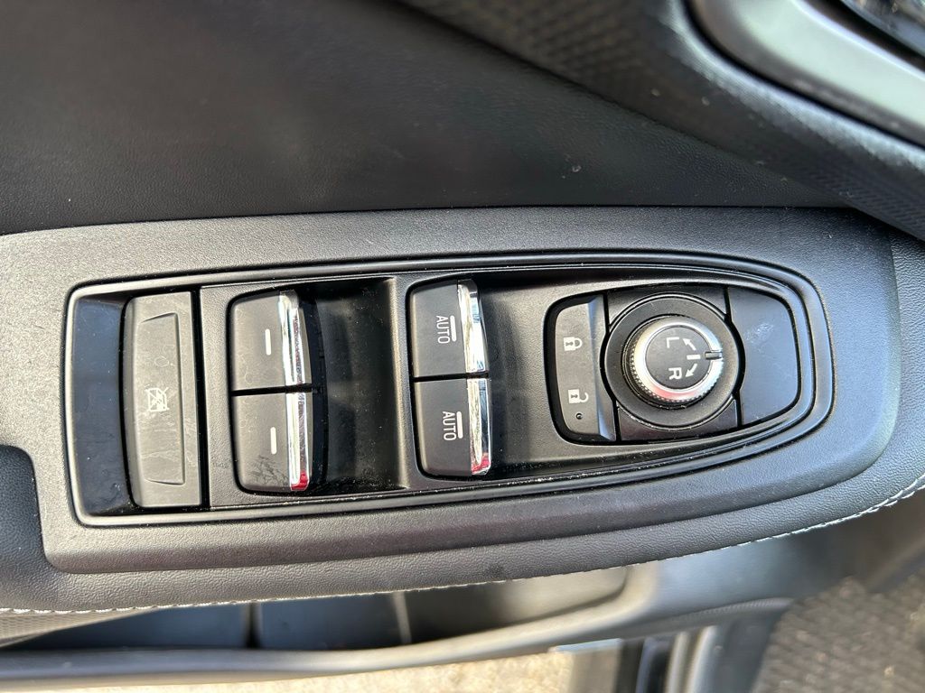 Thumbnail: 2020 Subaru Forester - 17