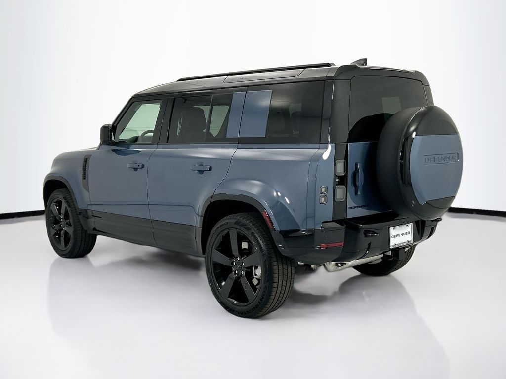 Thumbnail: 2026 Land Rover Defender - 7