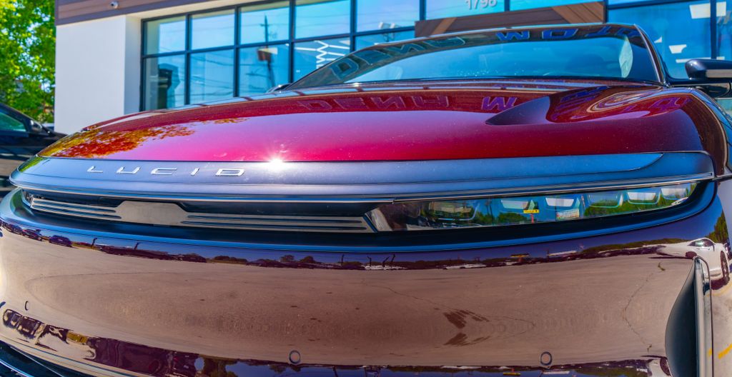 2024 Lucid Air Touring - 8